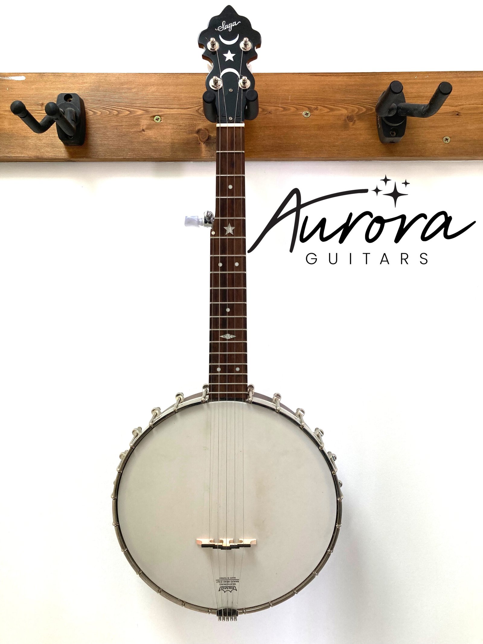 Saga 3⁄4 5 String Banjo
