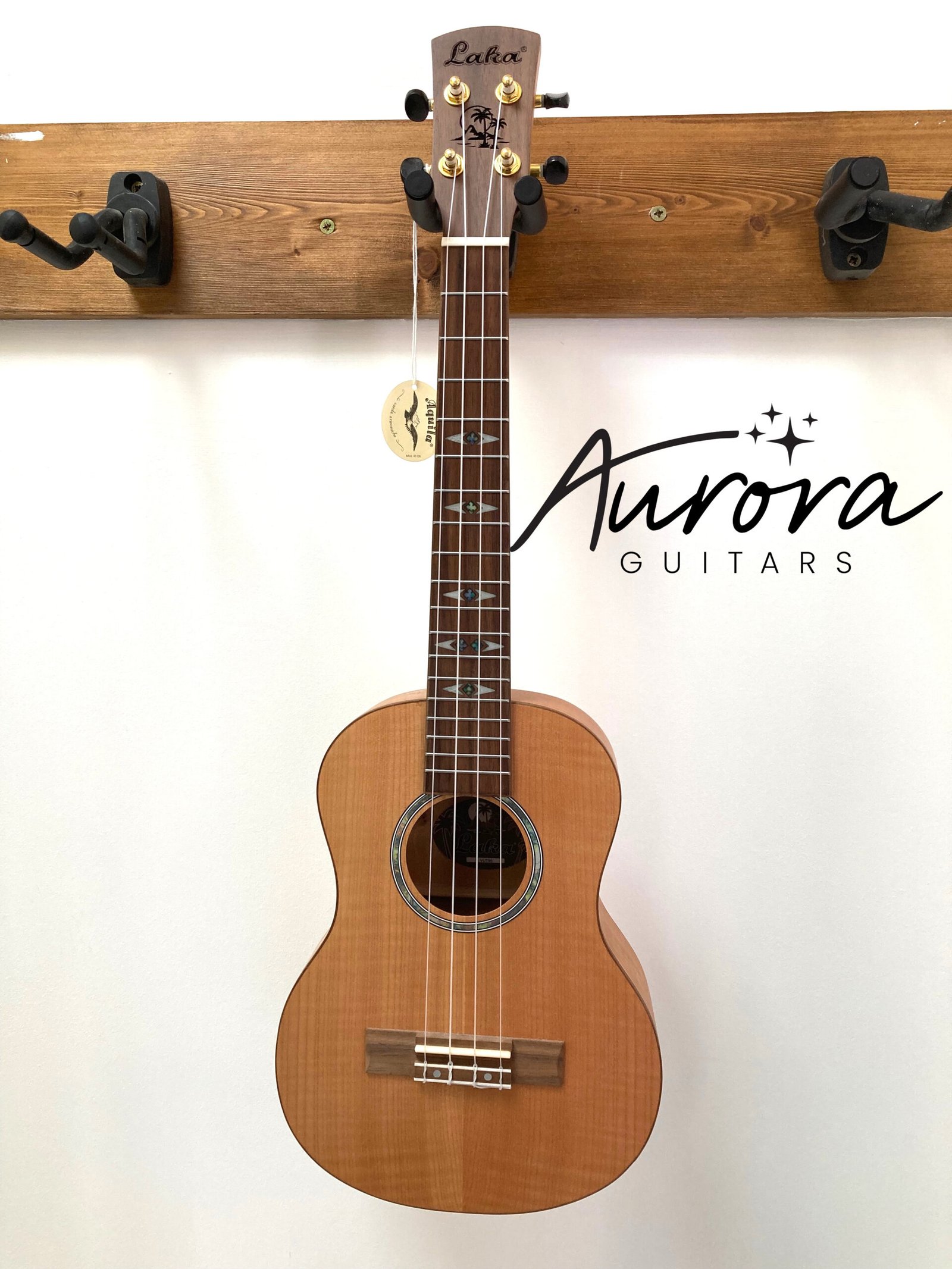 Laka Maple Series tenor uke with bag